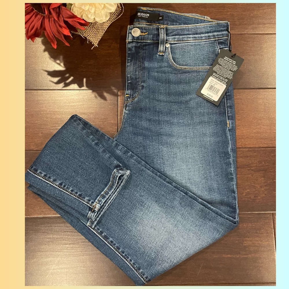 Hudson mid rise super skinny jeans.